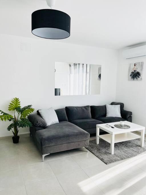 Maison 4 Personnes Avec Jacuzzi Marignane Exteriör bild