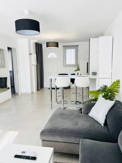 Maison 4 Personnes Avec Jacuzzi Marignane Exteriör bild