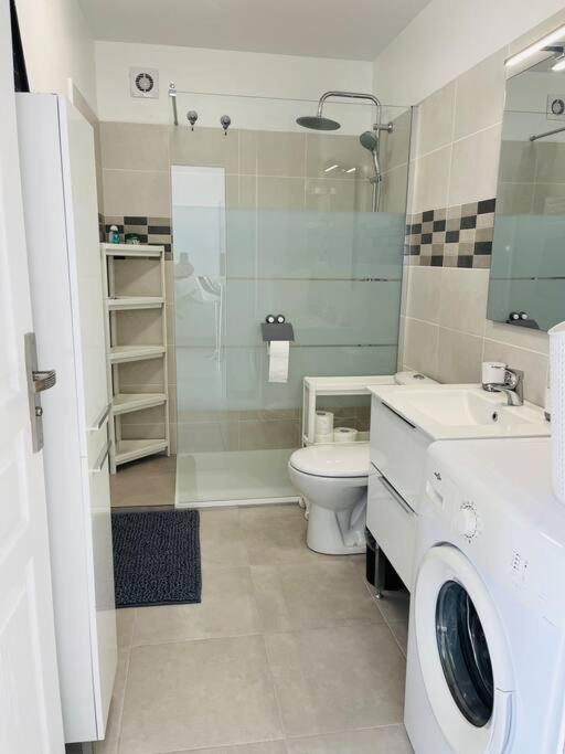 Maison 4 Personnes Avec Jacuzzi Marignane Exteriör bild